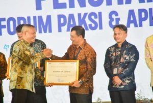 Jawa Tengah Raih Penghargaan Tata Kelola Pemerintahan Terbaik dari KPK 8