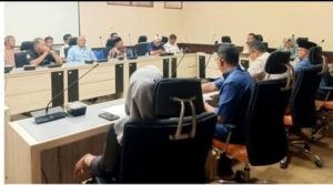 Ketua Komisi III DPRD Kota Cimahi H Asep Rukmansyah Terima Audiensi Forum RW Kelurahan Melong 1