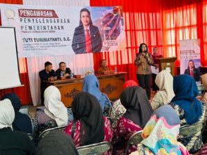 DPRD Jabar Tuti Turimayanti Gelar Pengawasan Penyelenggaraan Pemerintahan di Desa Mekarsari 8