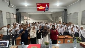 Hj. Nia Purnakania Ajak Generasi Muda Terapkan Nilai-Nilai Demokrasi 7