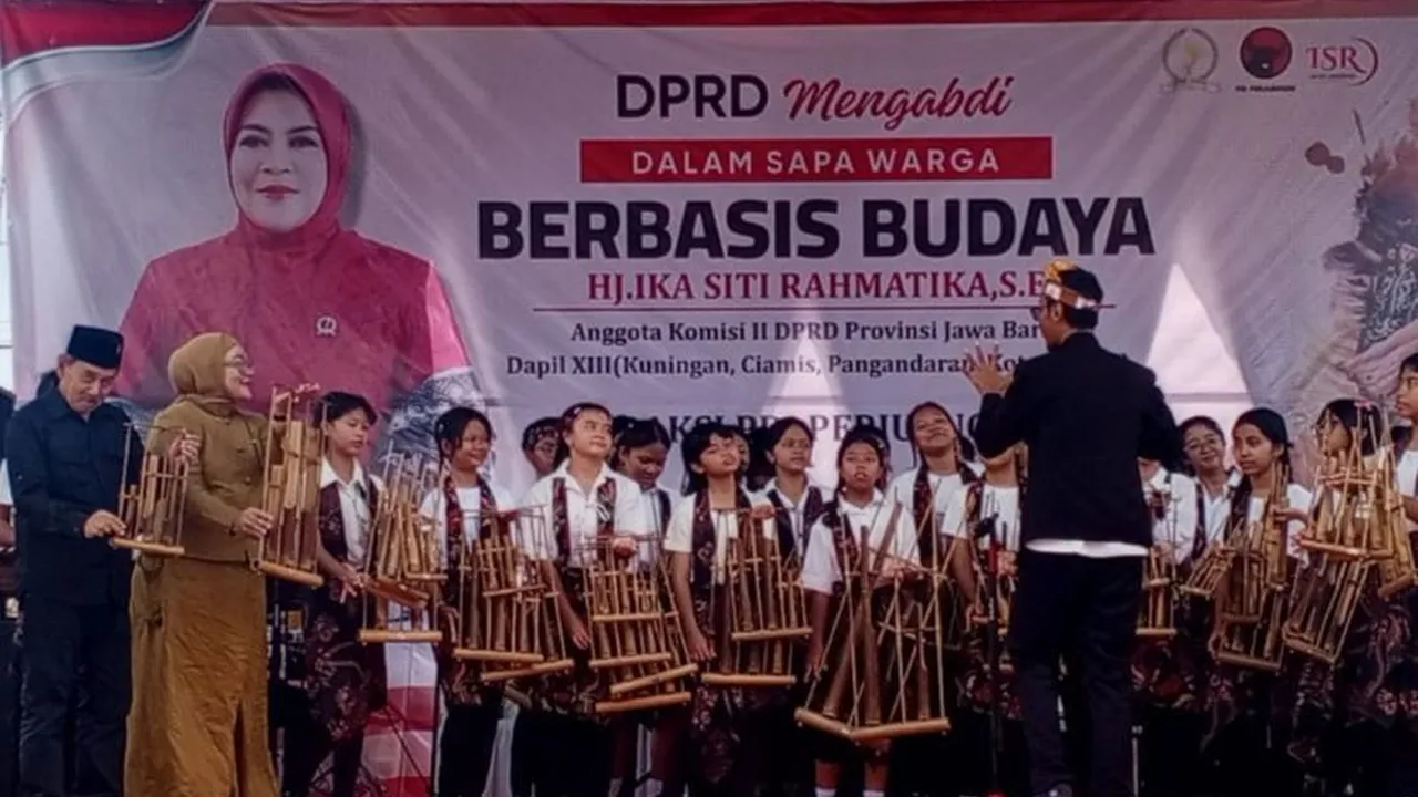Serap Aspirasi Warga Kuningan, Ika Siti Rahmatika Gunakan Pendekatan Kultural