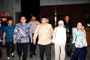 Kasus Dugaan Korupsi Kuota Haji, KPK Dalami Sejumlah Hal Saat Periksa Eks Menag Yaqut Selama 8 Jam 8