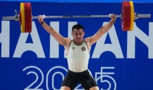 Rizki Juniansyah Persembahkan Emas SEA Games Usai Pecahkan Rekor Dunia 10