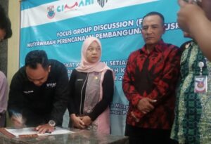 Lurah Setiamanah Atep Kahma Wijaya