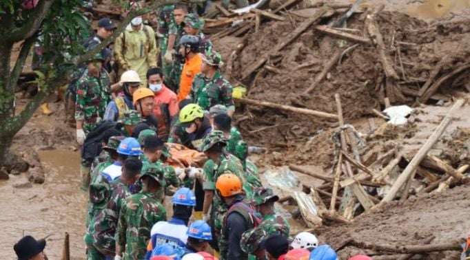Walhi Tegaskan Longsor Cisarua Bukan Semata Akibat Cuaca