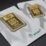 Emas Antam di Pegadaian Koreksi Tipis, Turun Rp1.000 per Gram