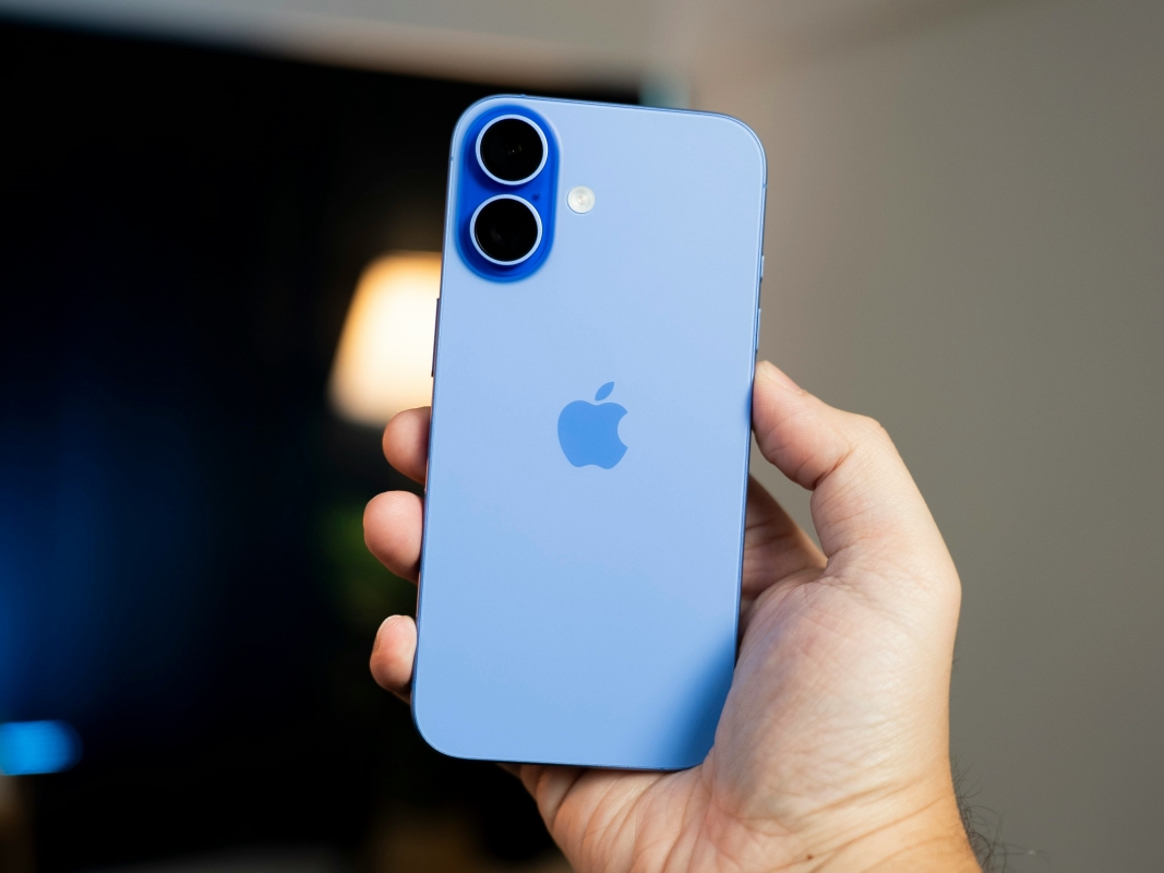 Update Harga iPhone 16 Pro Max Februari 2026 di iBox: Spesifikasi Dewa dengan Potongan Harga Fantastis