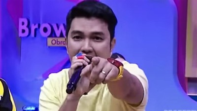 Aldi Taher Enggan Cari Sensasi, Kini Pilih Jualan Burger