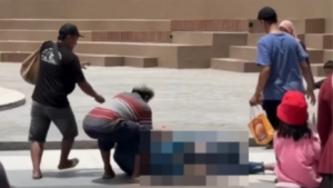 Viral Ibu-ibu Pedagang Adu Jotos di CFD, Ini Penyebabnya (foto: istimewa)