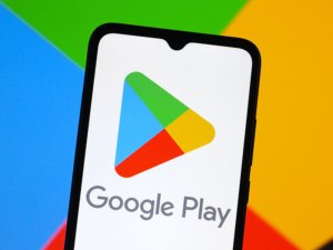 Google Play Disusupi Malware