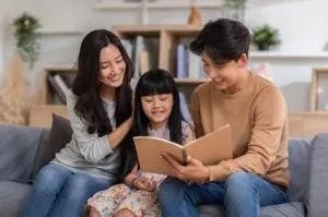 IQ Anak Bisa Meningkat? Terapkan 7 Kebiasaan Sehat yang Meningkatkan IQ Anak