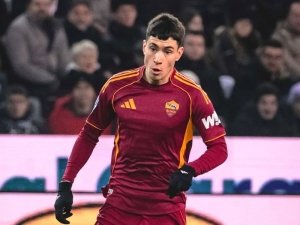 prediksi skor AS Roma vs Cagliari