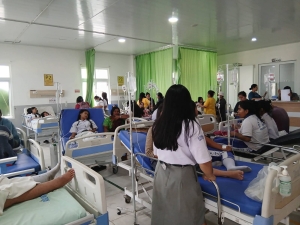 Ratusan Pelajar SMK Swasta HKBP Sidikalang Dilarikan ke Fasilitas Kesehatan Diduga Keracunan MBG (FOTO Istimewa)