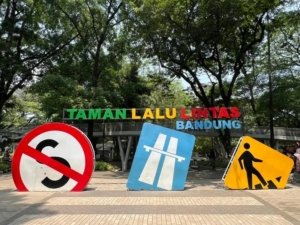 Taman Lalu Lintas Bandung