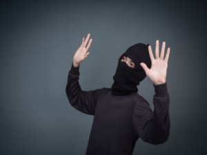 Ilustrasi Pria di Tanah Abang Diamuk Massa Usai Diteriaki Copet (freepik).