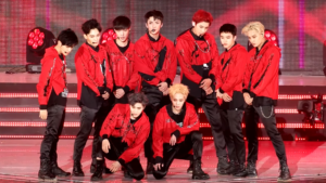 WAR TIKCKET EXO