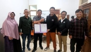 Perhutani KPH Bandung Utara Jalin Kerja Sama Pengelolaan Wisata Curug Tilu Leuwi Opat