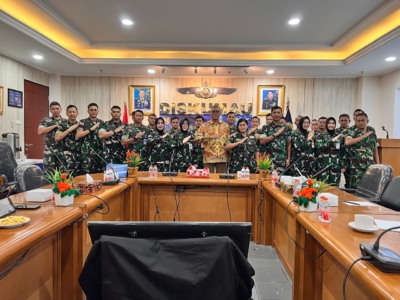 Ketua Umum Diskusi Bersama dengan TNI AU