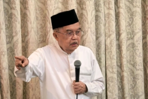 Jusuf Kalla Melakukan Perundingan Bahas Polemik Ceramah Viral