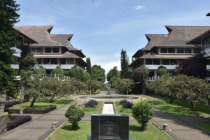 Institut Teknologi Bandung (ITB)
