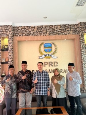 DPRD Jabar Perkuat Etika Kelembagaan Lewat Kunjungan Kerja ke Pangandaran, Diah Fitri: Menjaga Marwah DPRD Merupakan Tanggungjawab Bersama 2