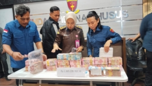 Kepala Dinas ESDM Jatim Jadi Tersangka