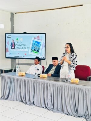 Tuti Turimayanti Gelar Pendidikan Demokrasi, Ajak Pelajar Melek Politik dan Aktif Berpartisipasi 1