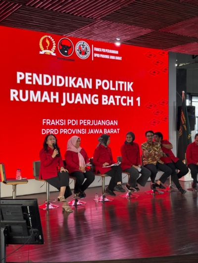 Rumah Juang PDI Perjuangan Jabar Resmi Diluncurkan, Christin Novalia Dorong Generasi Muda Melek Politik 8