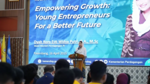 Dorong Ekonomi Mandiri, Wamendag Roro Ajak Mahasiswa Jadi Pencipta Lapangan Kerja 6
