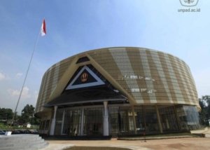 Universitas Padjadjaran (Unpad).