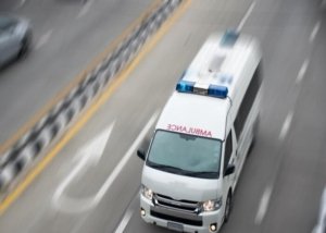 Ilustrasi ambulans di Sleman dapat orderan fiktif (GettyImages).