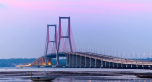 Jembatan Suramadu