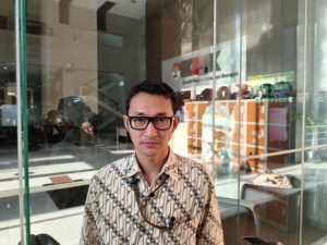 KPK periksa bos travel haji dan umroh terkait kasus korupsi kuota haji (foto: Jubir KPK Budi Prasetyo).