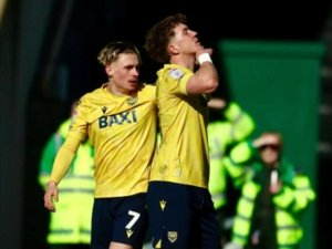 prediksi Oxford United vs Hull