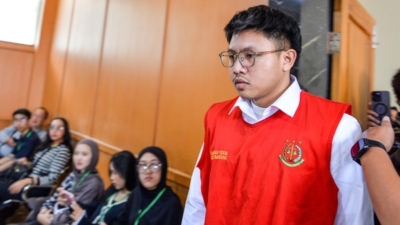Resbob Divonis 2,5 Tahun, Berawal Hina Suku Sunda Berujung Penjara