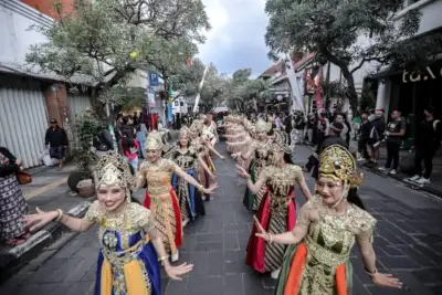 Kirab Budaya Milangkala Tatar Sunda di Bandung, Sabtu 16 Mei 2026