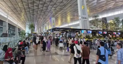 Viral! Petugas Bandara Diduga Mencuri HP di Soetta, Pelaku Langsung Diamankan (istimewa)
