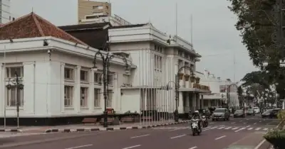 Prakiraan Cuaca Bandung 14 sampai 17 Mei 2026 Saat Long Weekend, Cocok untuk Liburan? (foto: Canva)