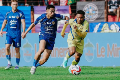 Pertandingan Liga 1 BRI Persib vs PSIM