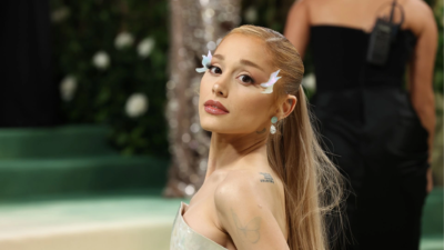 4 Lagu Ariana Grande Paling Laris Sepanjang Masa