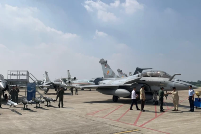 Presiden Prabowo Resmi Serahkan 6 Jet Tempur Rafale ke TNI