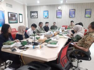 Perhutani KPH Bandung Utara dan PT Muawanah Al Masoem Laksanakan Monitoring dan Evaluasi Kerja Sama Pemanfaatan Jasa Lingkungan