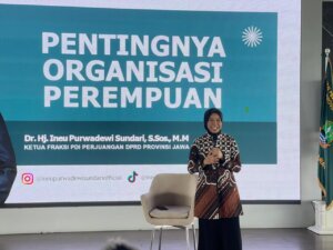 Ineu Purwadewi: Organisasi Perempuan Menjadi Pilar Penting Penguatan Demokrasi dan Pembangunan Daerah 12