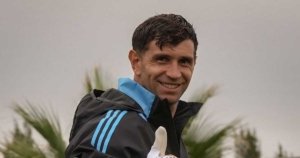 bidik Emiliano Martinez