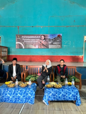Nia Purnakania Ajak Warga Perkuat Gotong Royong untuk Membangun Desa 4