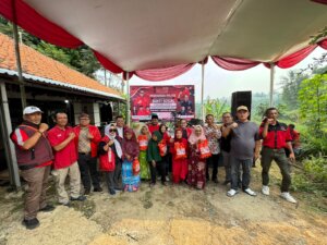 Peringati Bulan Bung Karno, Hadiri Lomba Mancing, Penanaman Pohon, dan Bakti Sosial di Ngamprah 8