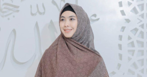 Rumah Tangga Oki Setiana Dewi Jadi Sorotan, Oki Tegaskan Isu Renggang dan Poligami Tidak Benar (foto: istimewa)