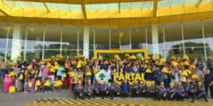 Jerry Sambuaga Merayakan HUT Ke-48 AMPI di Kantor Golkar