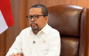 Pemerintah bangun 1.151 km jalan daerah kata Muhammad Qodari