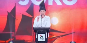 Hendri Satrio menyarankan Jokowi memulai safari politik di IKN, bukan Lampung